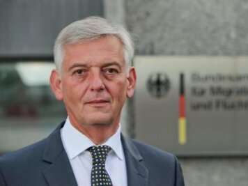 Präsident des Bundesamtes für Flüchtlinge tritt zurück - Der Präsident des Bundesamtes für Migration und Flüchtlinge (BAMF), Manfred Schmidt, Schmidt tritt zurück.