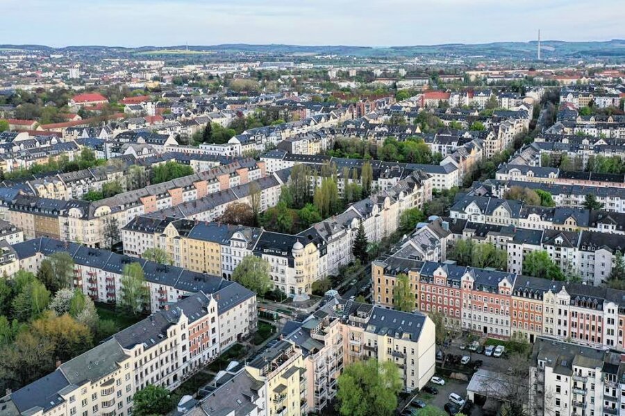 Preise für Eigentumswohnungen in Sachsen zum Teil im Sinkflug - Auf im Chemnitzer Stadtteil Kaßberg sind in den vergangenen Jahren viele Wohnungen als Eigentumswohnung vermarktet worden. Erstmals wieder sind die Angebotspreise in Chemnitz nun aber gesunken.