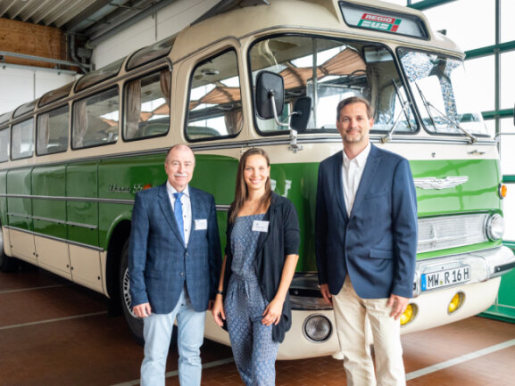 Preisexplosion reißt Millionenloch bei Regiobus - Michael Tanne (links) - Geschäftsführer Regiobus