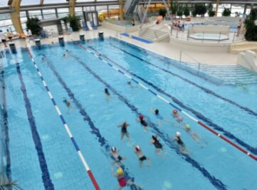 Probealarm: Badegäste müssen Johannisbad verlassen - 