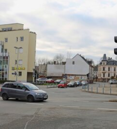 Problemkreuzung in Crimmitschau: Stadt drängt Land zur Lösung - Die Kreuzung Mannichswalder Platz bleibt weiterhin ein Sorgenkind der Kommune. 