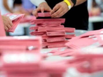 Prognose: Union und SPD bei Bundestagswahl gleichauf - 