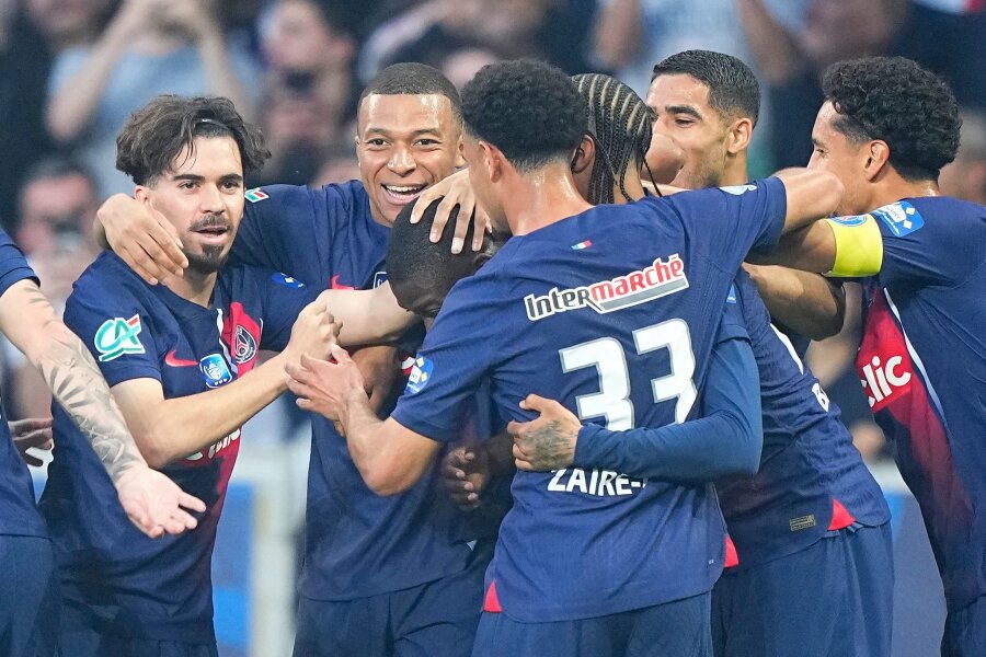 PSG macht es wie Bayer: Auch Pokalsieger in Frankreich - PSG behielt im französischen Pokalfinale gegen Lyon die Oberhand.