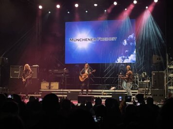 R.SA-Festival wieder in Schwarzenberg - Die Münchner Freiheit bei einem Konzert auf der Waldbühne im vergangenen Jahr