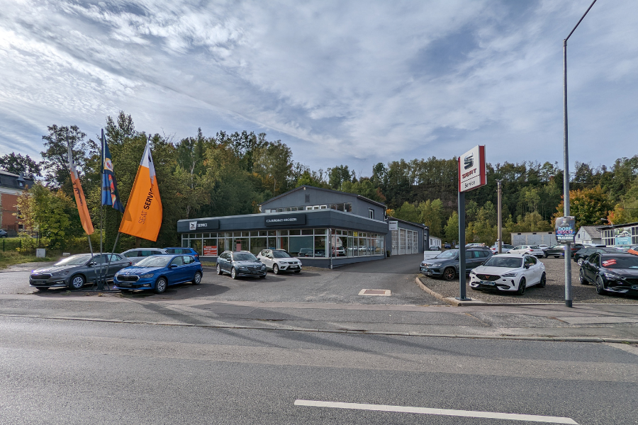 RATIO MOBIL in Kirchberg: Vom Autokauf über Reparaturen bis zum neuen Lack alles aus einer Hand - 