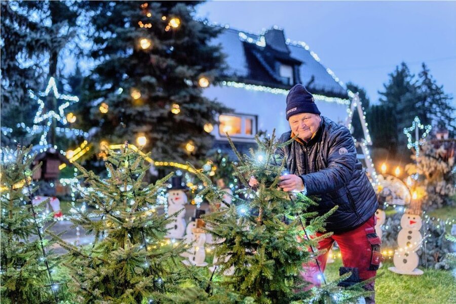 Raus aus dem Horror-Stromvertrag: Aber wie? - Nach monatelangem Kampf konnte Dieter Kroschke Haus und Garten wieder zu günstigeren Strompreisen in ein "Weihnachtswunderland" verwandeln. 