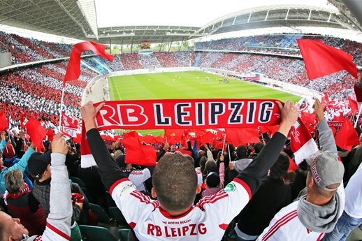 RB Leipzig will Mannschaft in eine GmbH ausgliedern - Wird aus der Mannschaft von RB Leipzig eine Gesellschaft mit beschränkter Haftung?