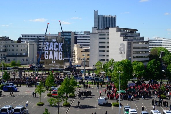 Rechtsextreme und Gegner demonstrieren in Chemnitz: Liveticker zum 1. Mai zum Nachlesen - 