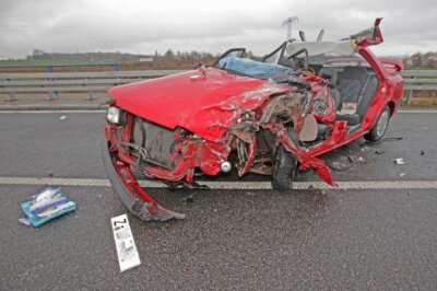 Reinsdorf: Senior nach Unfall auf Autobahnzubringer verstorben - 