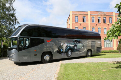 Reisebusunternehmen wirbt fürs August-Horch-Museum - 