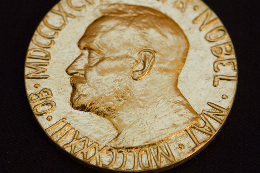 Replikat von Goldmedaille zu Brandts Friedensnobelpreis gestohlen - Ein Original: die Vorderseite der Medaille des Friedensnobelpreises.