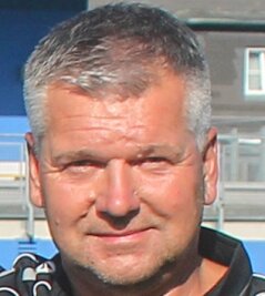 RFC-Coach hält an 40er-Marke fest - Carlo Kästner - Trainer desReichenbacher FC