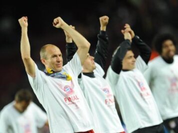 Robbens Turbo zündet - Wegbereiter zum Sieg bei Barça - Mit dem Tor von Arjen Robben löste der FC Bayern endgültig das Finalticket.