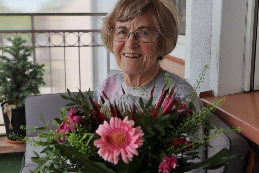 Rochlitzer Autorin Astrid Lose feiert Geburtstag - Die Rochlitzer Autorin Astrid Lose hat ihren 85. Geburtstag gefeiert.