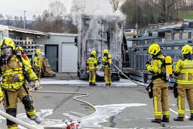 Rodewisch: Brand im Industriegebiet - In Rodewisch musste ein Brand gelöscht werden. 