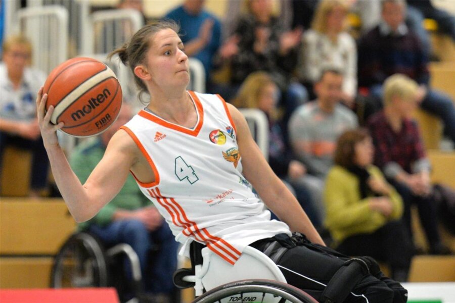 Rollstuhlbasketball: RB Zwickau gelingt doppelter Transfercoup - Schon zwischen 2018 und 2020 ging Marianne Buso für die Zwickauer Rollstuhlbasketballer auf Korbjagd. Jetzt kehrt die Französin als Spielertrainerin zurück nach Westsachsen.