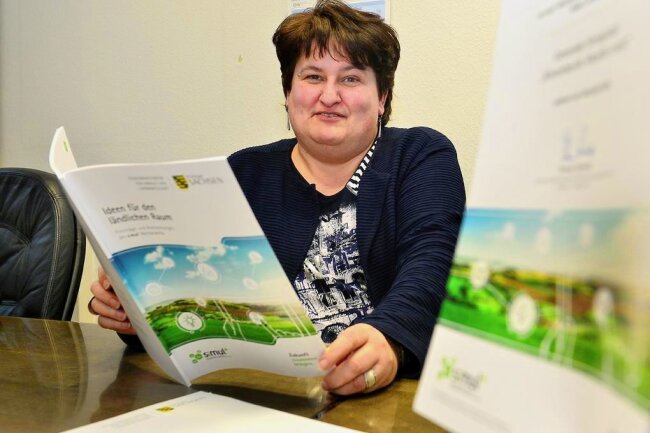 Rossau hofft auf Geld aus Förderprogrammen für den ländlichen Raum - Regionalmanagerin Steffi Möller koordiniert die Förderprojekte im Klosterbezirk Altzella.
