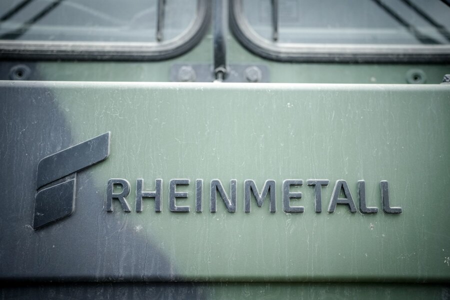 Rüstungskonzern Rheinmetall sponsert auch Düsseldorfer EG - Der Rüstungskonzern Rheinmetall sponsort auch die Düsseldorfer EG.