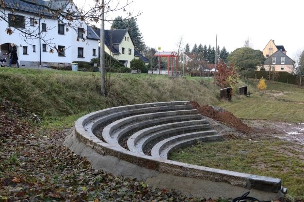 Rund ums Amphitheater soll die Kultur wieder aufleben - Seit zwei Jahren hat das Amphitheater auf dem ehemaligen Sportplatz am Kärrnerweg Pause. 