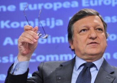 Russland hebt Import-Stopp für Gemüse aus EU auf - Russland hat der Aufhebung des Importstopps für Gemüse aus der EU zugestimmt. Das gab EU-Kommissionspräsident José Manuel Barroso nach einem zweitägigen EU-Russland-Gipfel in der Stadt Nischni Nowgorod bekannt. Er sei sehr zufrieden, diese Einigung in den Gesprächen mit der russischen Führung erzielt zu haben. Ein Datum für die Aufhebung des Importstopps nannte Barroso nicht, doch werde die EU am Freitag oder Samstag den russischen Behörden die dafür nötigen Zertifikate übermitteln.