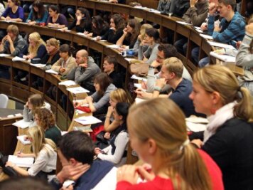Sachsen bietet Hochschulen Garantien für acht Jahre - 