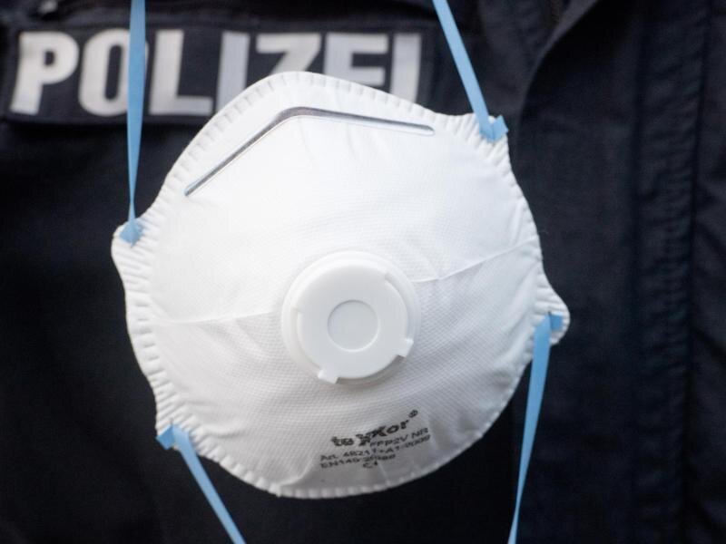 Sachsen führt Bußgeld für Verstöße gegen Maskenpflicht ein -             Eine Atemschutzmaske der Schutzklasse FFP2.