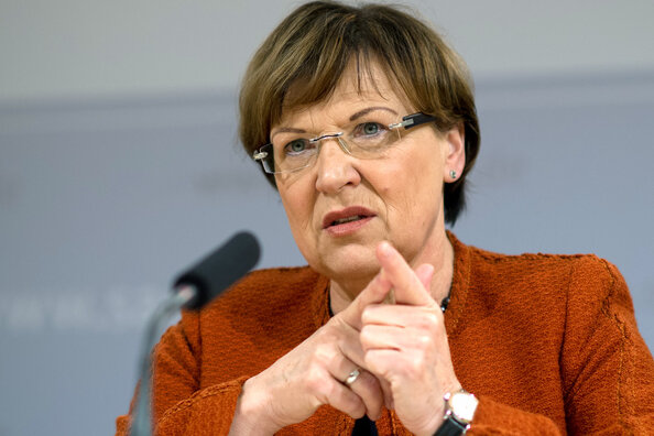 Sachsen will einheitliche Bildungsstandards forcieren - Brunhild Kurth.