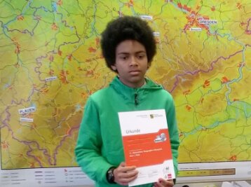 Sachsens bester Geo-Schüler kommt aus Halsbrücke - Göram Leeder-Kamanda ist Sachsens bester Geo-Schüler der 7. Klasse.