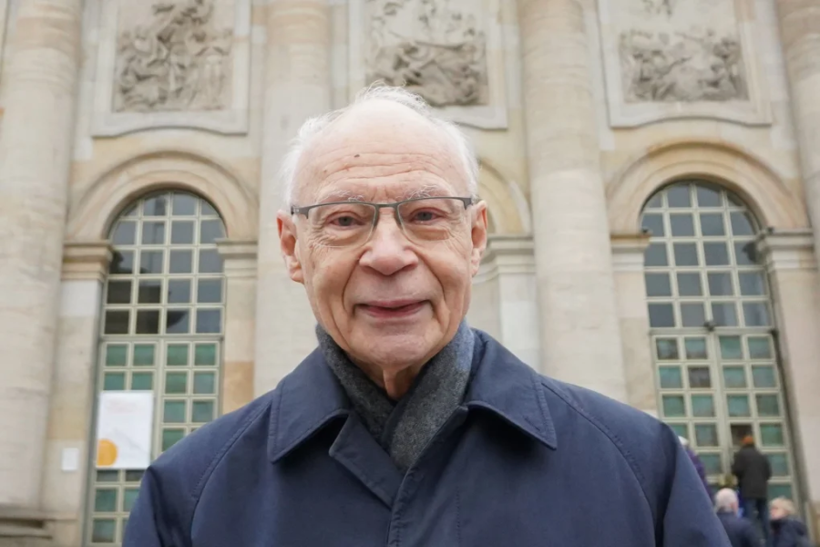 Sachsens Ex-Wissenschaftsminister Meyer an Karfreitag gestorben - Hans Joachim Meyer ist tot. Der fühere ZdK-Präsident ist im Alter von 87 Jahren gestorben. 