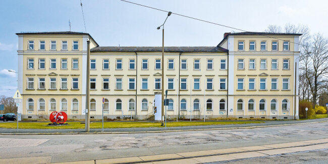 Ehemaliges Verwaltungsgebäude in Zwickau ST Mitte-West / Mindestgebot 749.000 Euro