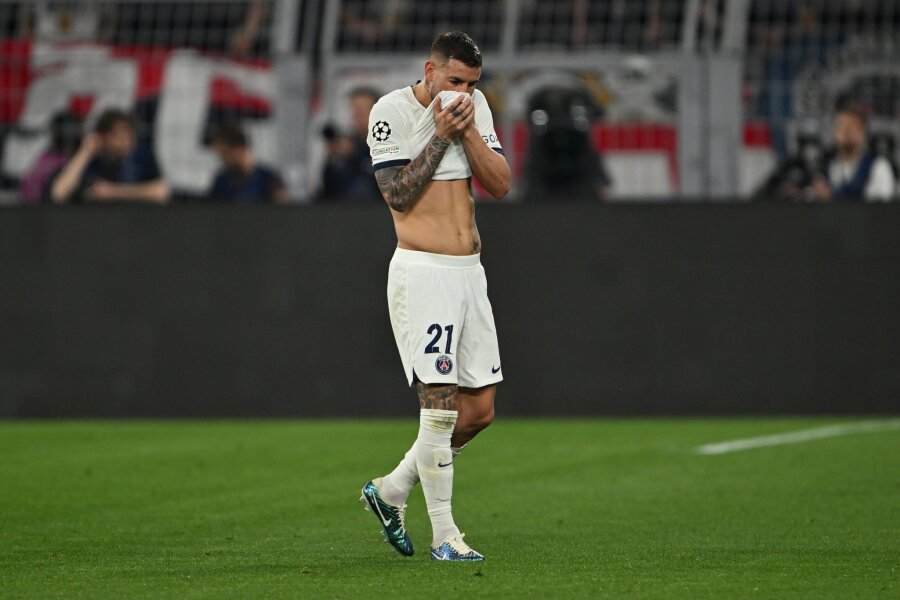 Saison-Aus für Hernández wegen schwerer Knieverletzung - Verletzte sich unmittelbar vor dem 0:1 gegen Dortmund: PSG-Verteidiger Lucas Hernández.