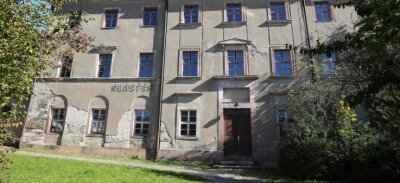 Sanierung von historischem Klosteramtsgebäude geplant - Für das Klosteramtsgebäude in Grünhain gibt es neue Pläne. 