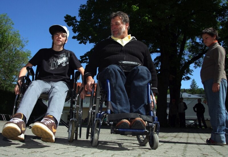Schüler im Rollstuhl