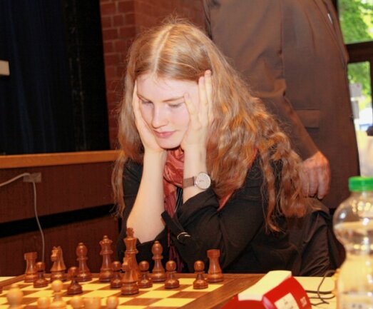 Schachmiezen wieder auf Tour - Fiona Sieber ist die Neue bei den Rodewischer Schachmiezen.