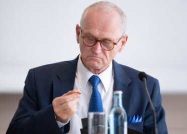 Seit März im sächsischen Rechnungshof tätig, seit Mai 2010 als dessen Präsident: Karl-Heinz Binus wird am Dienstag feierlich in den Ruhestand verabschiedet.