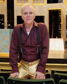 "Schiller muss man nicht aktualisieren" - Prominenter Gast am Eduard-von-Winterstein-Theater: Daniel Minetti spielt in der Inszenierung von "Kabale und Liebe" den Präsidenten. 
