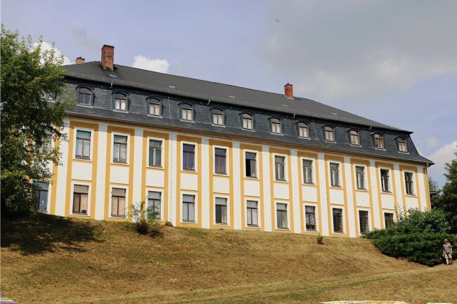 Das Leubnitzer Schloss gehört zu den Touristenzielen in Rosenbach. Die Vermarktung ist ausbaufähig, meint Volker Erfurt. 