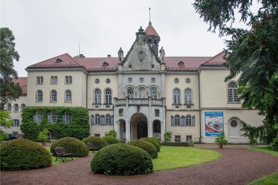Schloss Waldenburg bekommt Inventar aus Glauchau zurück - Das Schloss Waldenburg wird um einige Ausstellungsstücke reicher.
