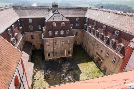 Schloss Wechselburg - Kaufvertrag noch nicht unterschrieben - 