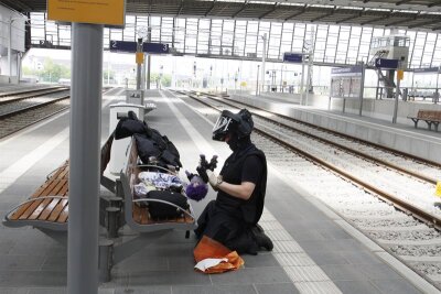 Schminkkoffer sorgt für Polizeieinsatz auf Chemnitzer Hauptbahnhof - 