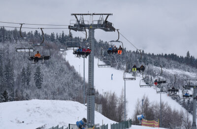 Schönecker Skiwelt-Besucher: "Wir haben dem Start der Wintersaison entgegengefiebert" - Die Wintersport-Saison konnte in Schöneck starten.