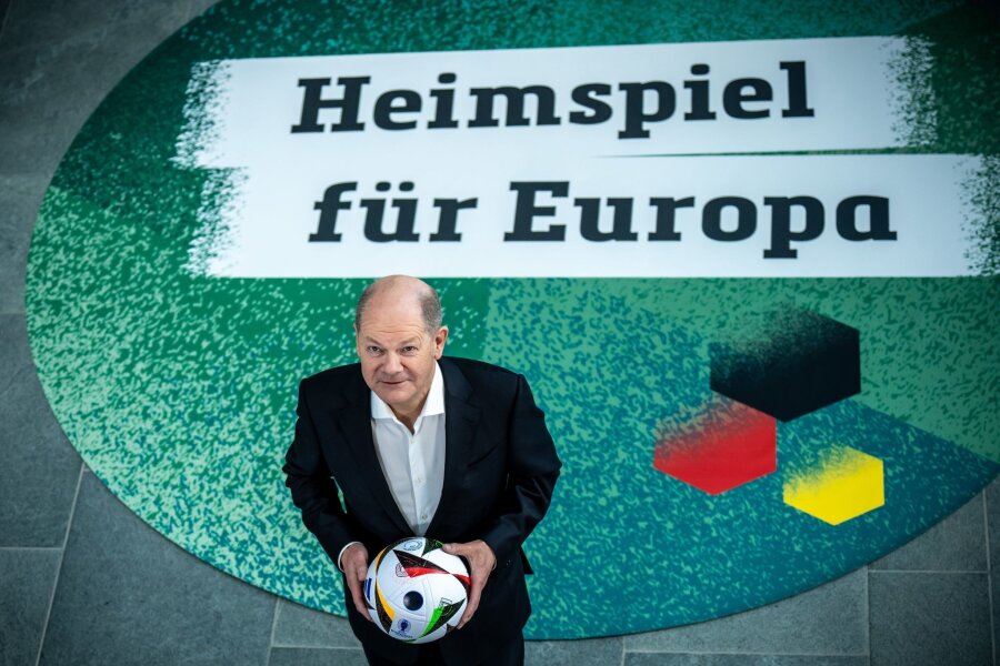 Scholz zum Start der Fußball-EM: "Je bunter, desto besser" - Freut sich auf den Start der Europameisterschaft: Bundeskanzler Olaf Scholz (SPD).