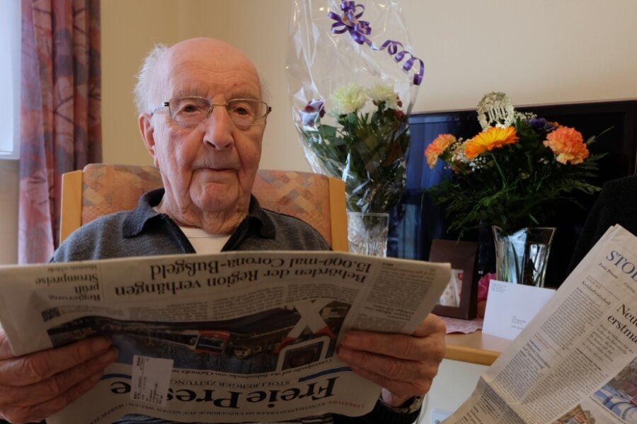 Erich Eppendorfer hatte am Freitag seinen 100. Geburtstag gefeiert. Wie auch sonst gehörte der Blick in die aktuelle Ausgabe der "Freien Presse" zum festen Tagesprogramm.
