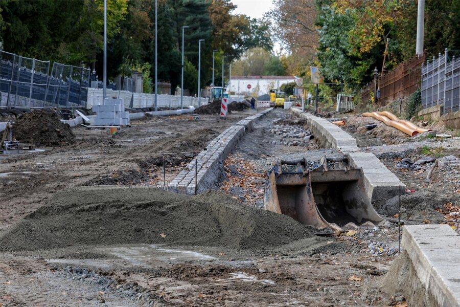 Schwanefelder Straße in Meerane wird weitergebaut - Die Schwanefelder Straße in Meerane soll bis Juli fertig gebaut sein.