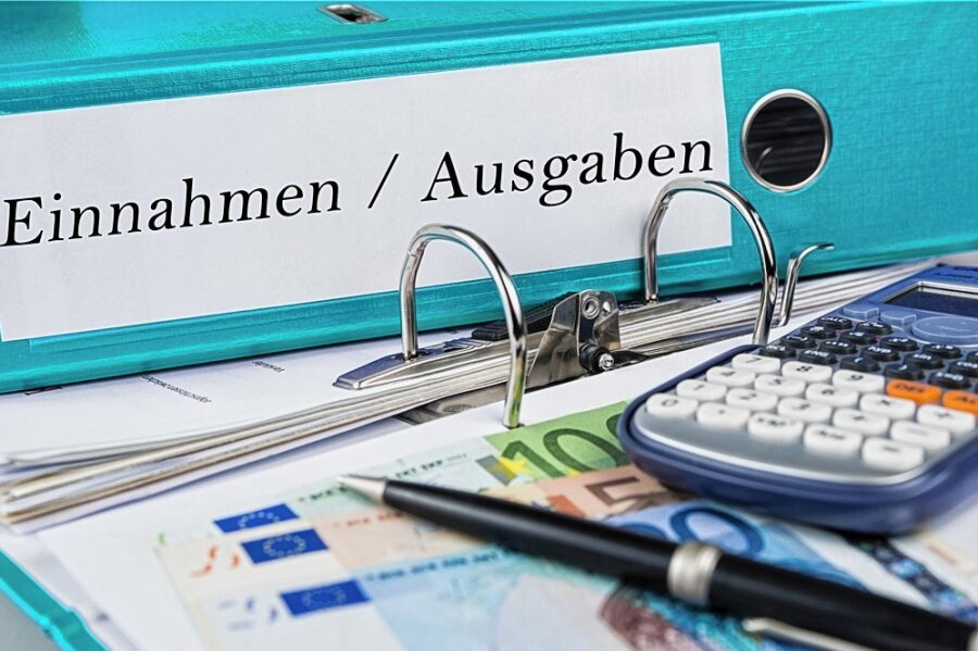 Schwarzenberg: Haushaltsentwurf mit zu vielen Fragezeichen vertagt 