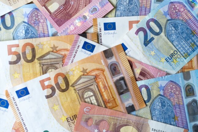 Schwarzenbergerin gewinnt 10.000  Euro in Lotterie - 