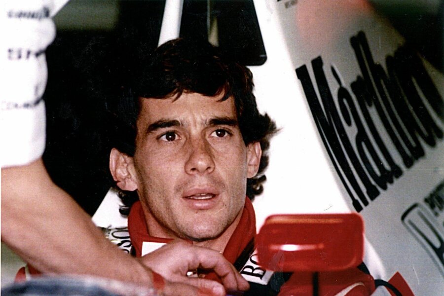 Schweigen und Trauern: Tödlicher Senna-Unfall vor 30 Jahren - Ayrton Senna verunglückte am 1. Mai 1994 beim Großen Preis von San Marino in Imola tödlich.