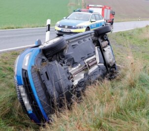 Schwerer Unfall bei Reifland - Gesundheitliche Probleme beim Fahrer führten zu diesem Unfall bei Reifland. 