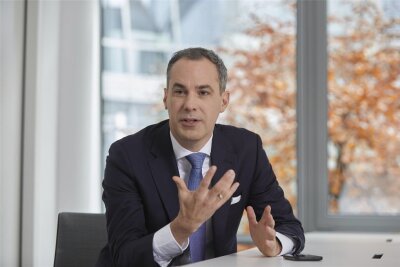 Siemens-Vorstand Cedrik Neike über die Megatrends und den bürokratischen Fünfkampf - Kritisiert die Überregulierung auf EU-Ebene: Siemens-Vorstandsmitglied Cedrik Neike. 