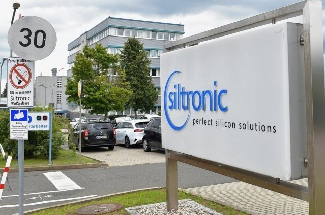 Siltronic-Übernahme durch Globalwafers geplatzt - Firma produziert auch in Freiberg - Die Hauptzufahrt an der Berthelsdorfer Straße. 